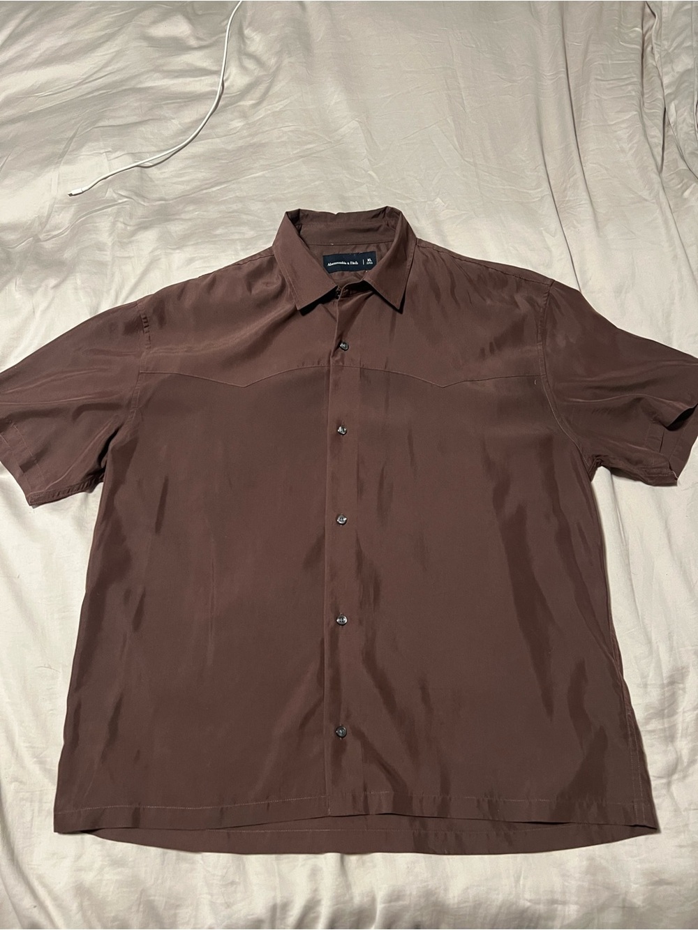 Abercrombie & Fitch Short Sleeve Satin Button Up Shirt Brown XL